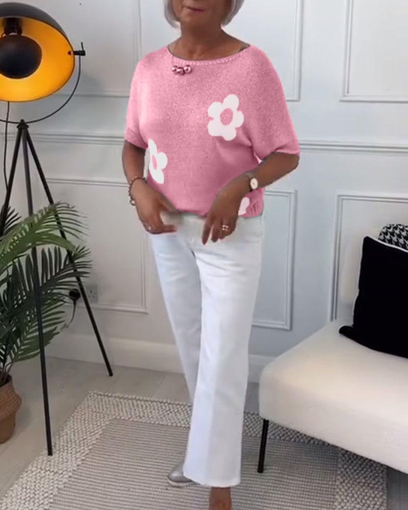 Daisy – Knitted Jumper with Floral Detail