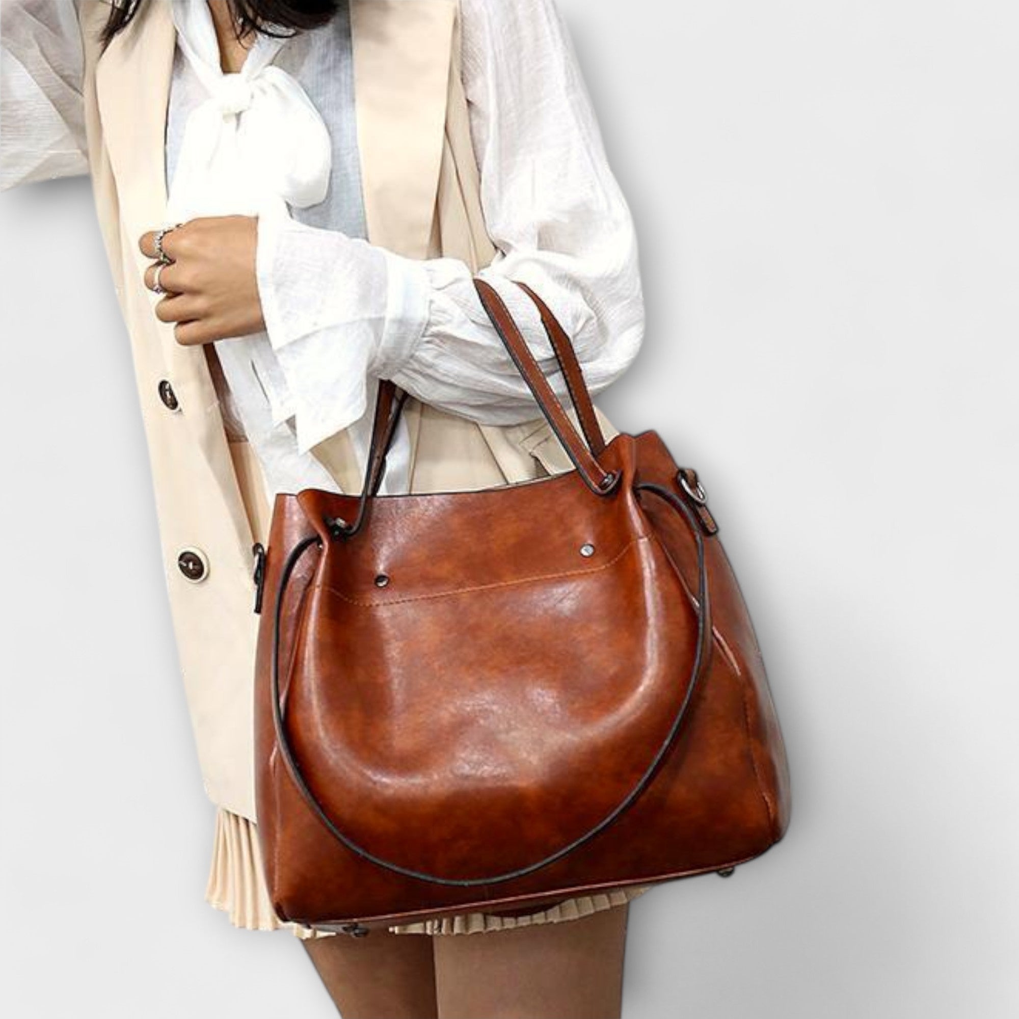 Lora. - 4-Piece Vintage Bag Set