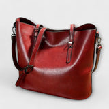 Lora. - Vintage Shoulder Bag