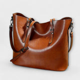 Lora. - Vintage Shoulder Bag