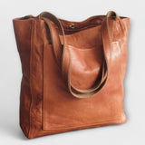 Lora. - Elegant and Practical Shoulder Bag