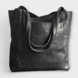 Lora. - Elegant and Practical Shoulder Bag