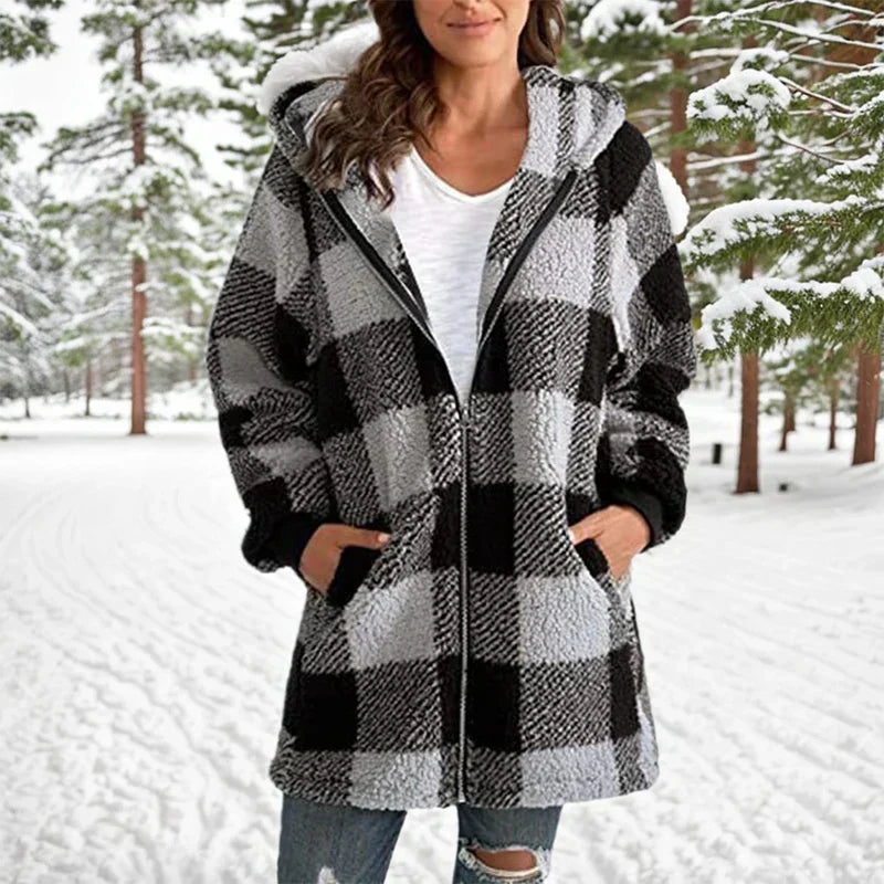 Lily – Soft fleece jacket with check pattern