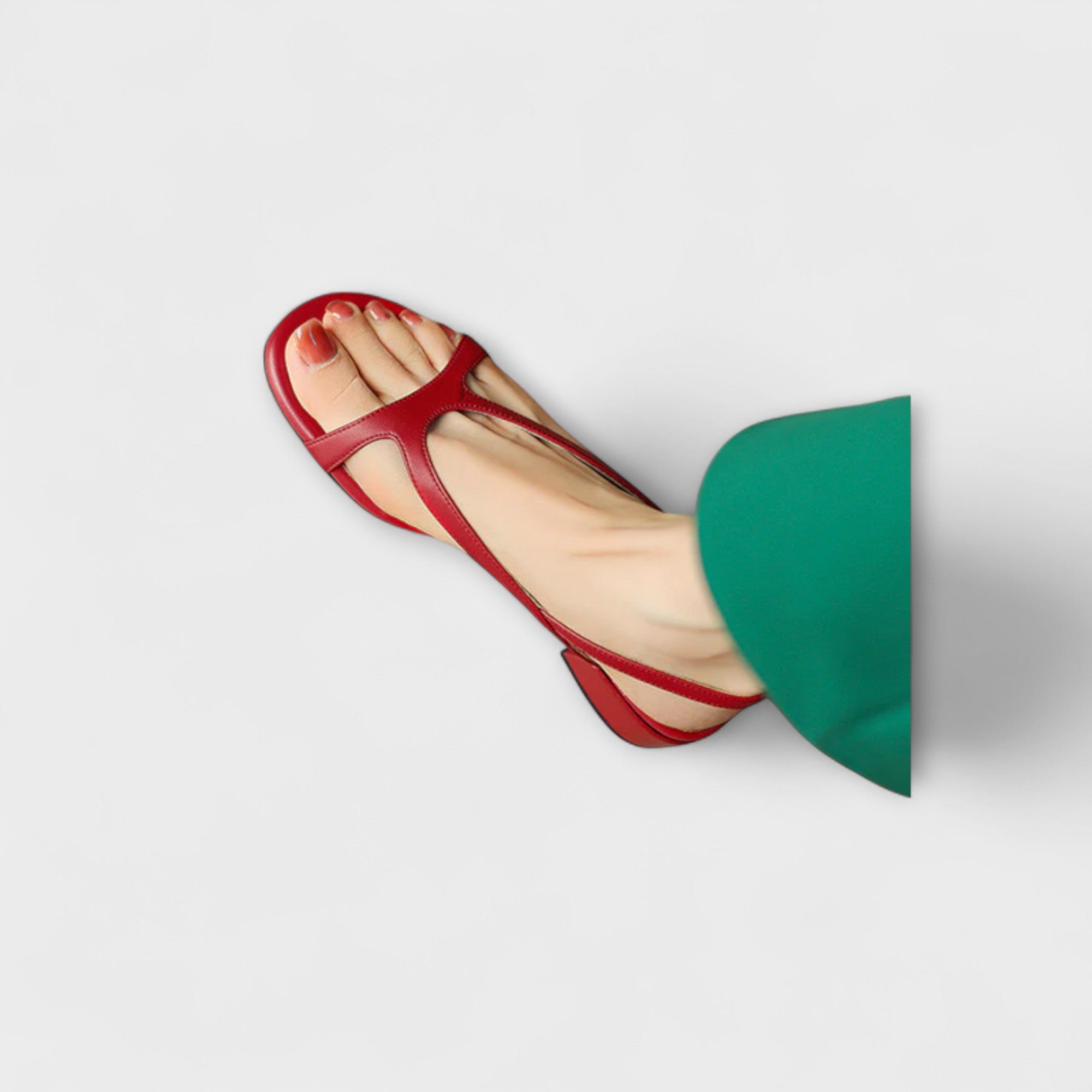 Evelyn - Elegant Flat Sandals Minna with Refined Finish