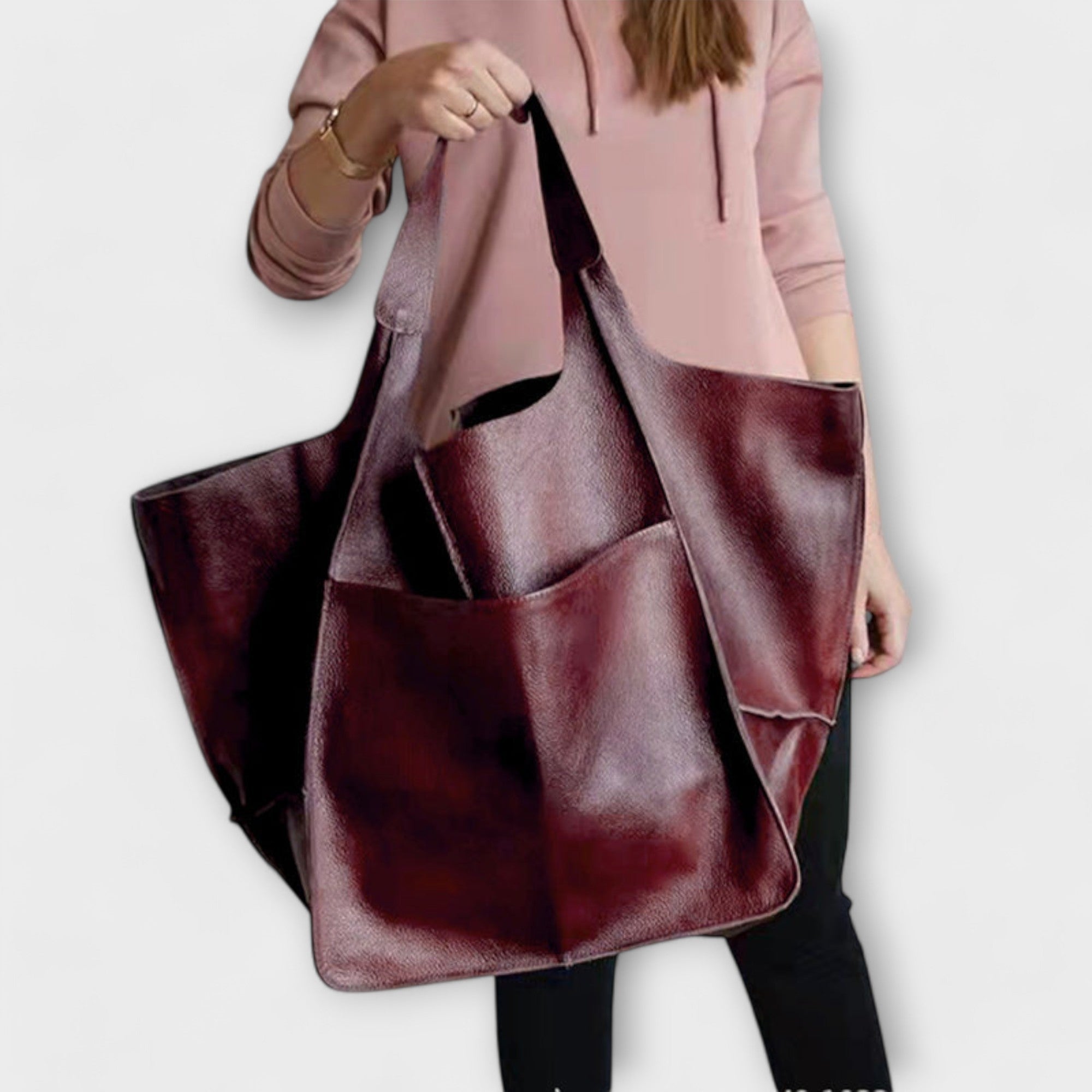 Lora. - Oversized Weekender Bag