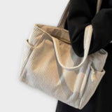 Lora.- Shoulder Bag