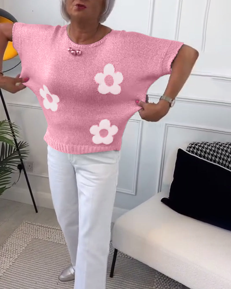 Daisy – Knitted Jumper with Floral Detail