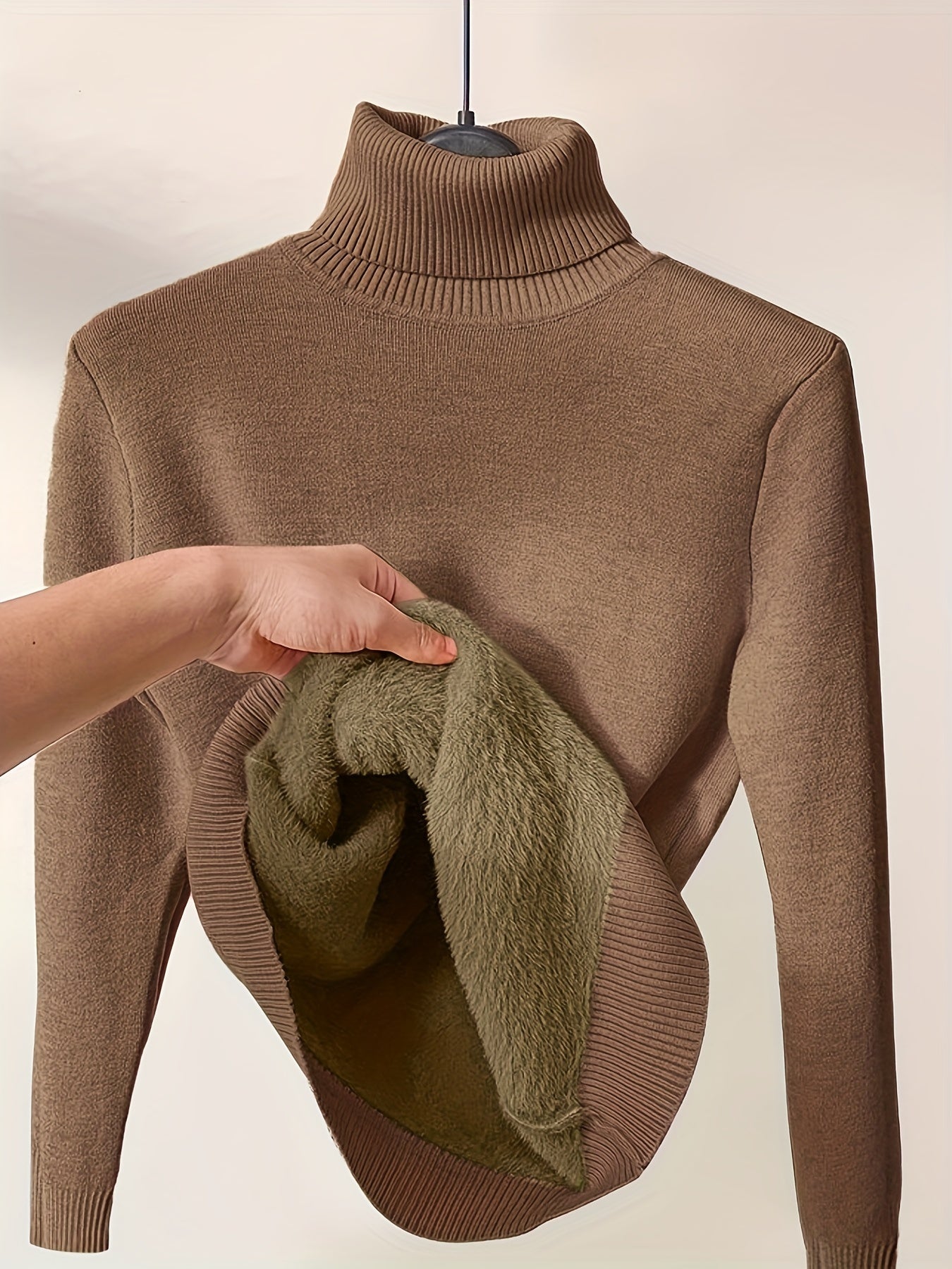Zella – Fleece lined turtleneck jumper
