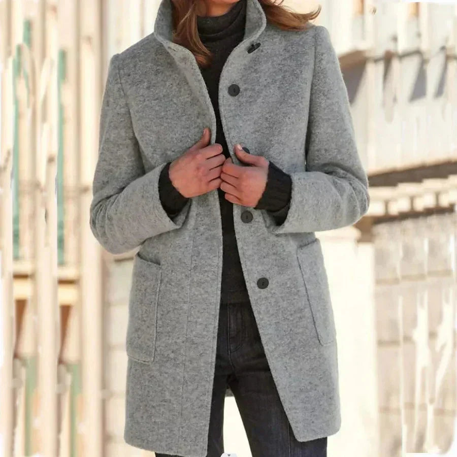 Linda – Knitted Jacket with Decorative Buttons