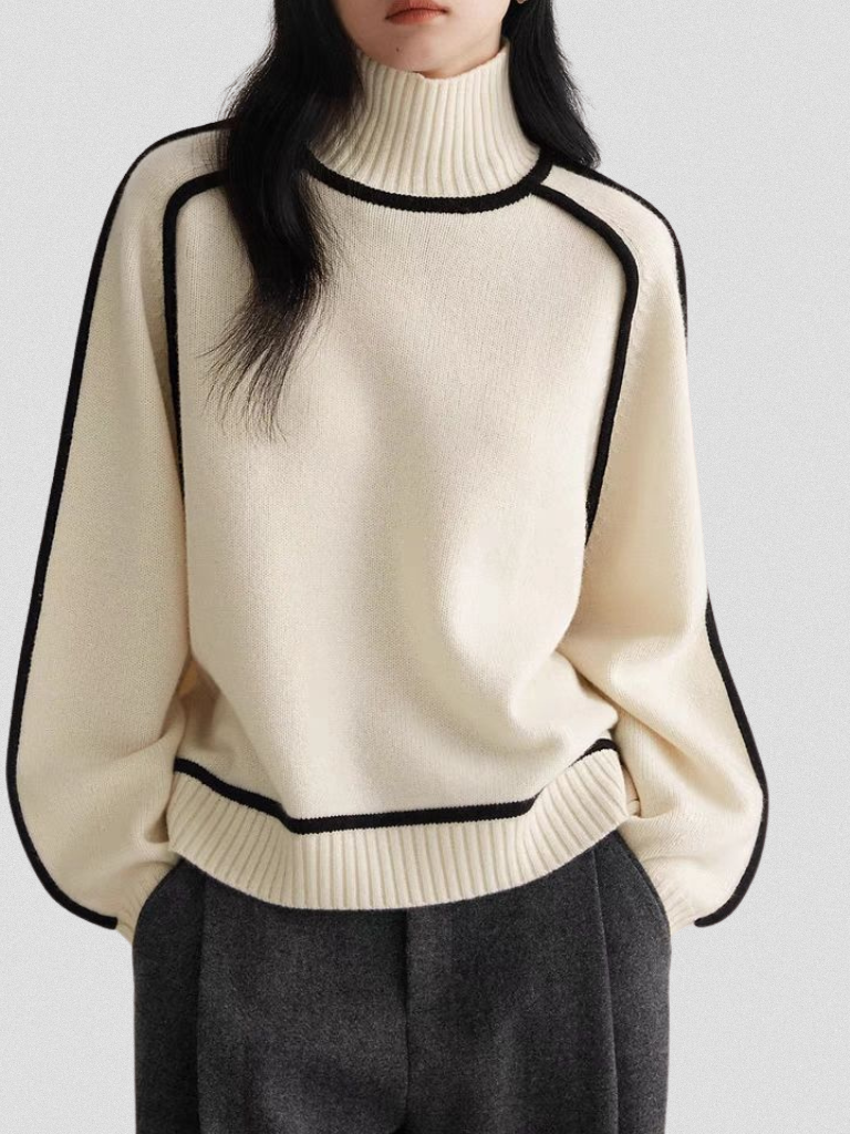 Eloise – Turtleneck with Contrast Details