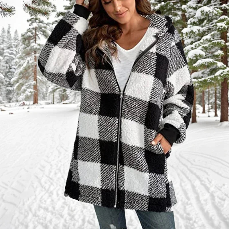 Lily – Soft fleece jacket with check pattern