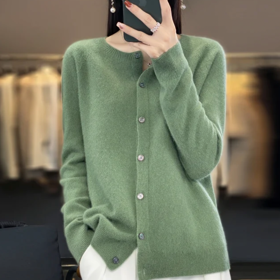 Leyla | Classic Cardigan