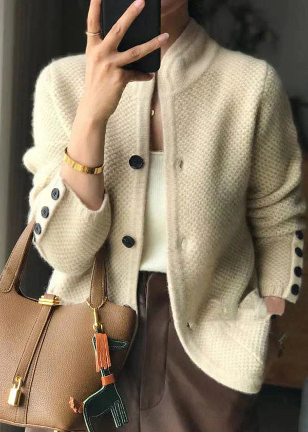Claire – Cashmere blend cardigan with buttons