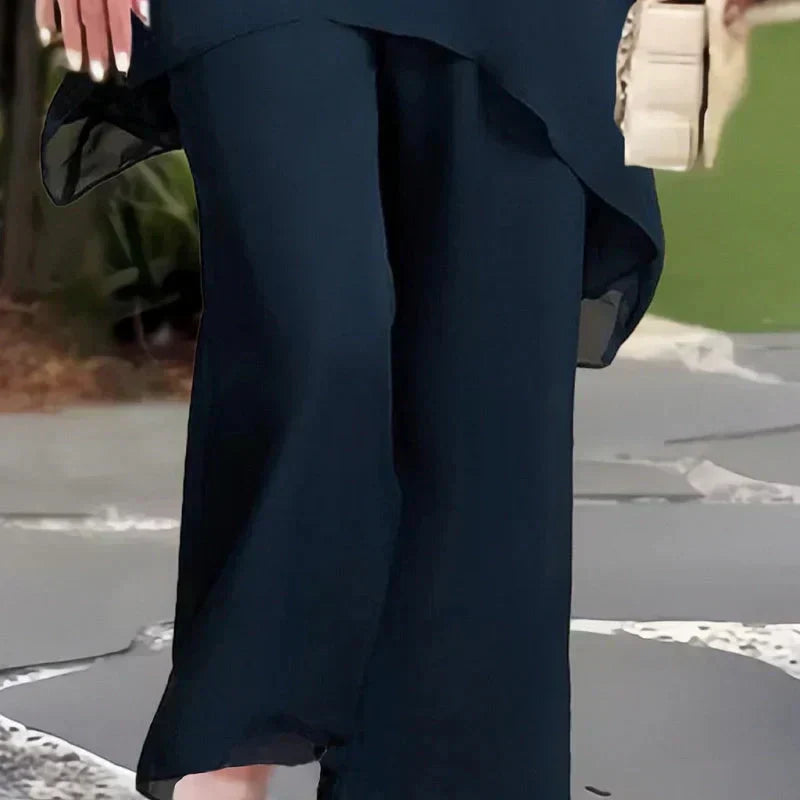 Tessa – Set with top and matching trousers